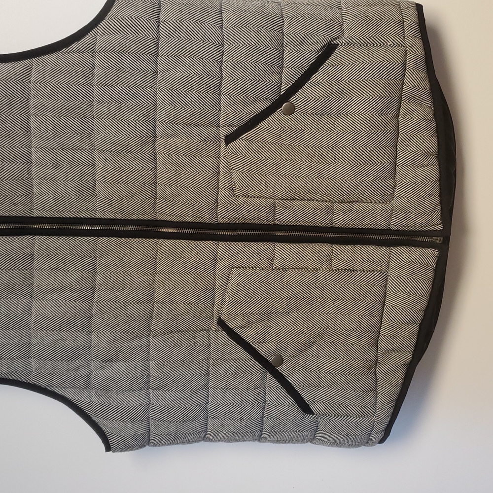 Merona Herringbone Black & White Quilted Vest Size XXL - Picture 4 of 8